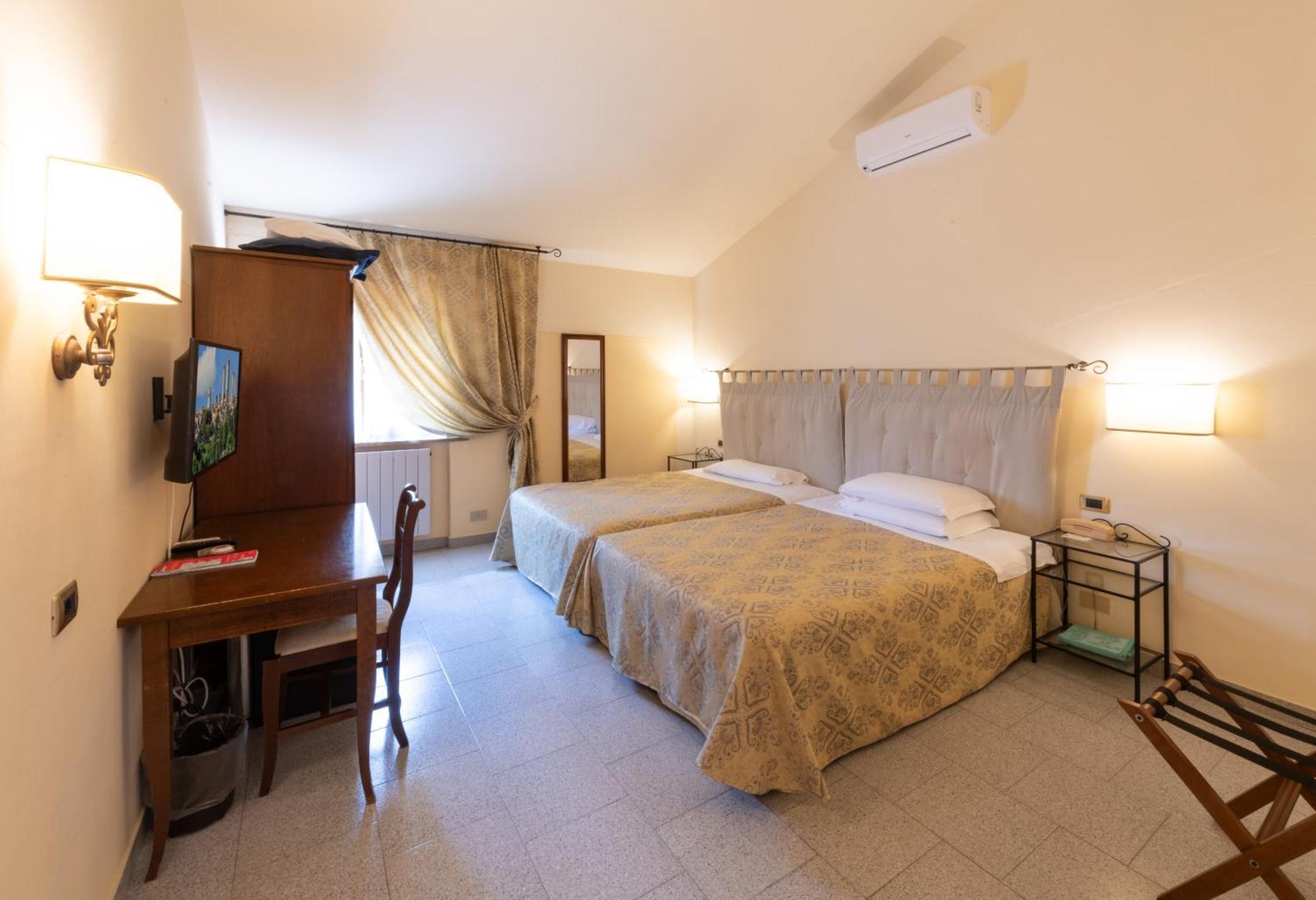 Hotel Le Volpaie à San Gimignano Extérieur photo